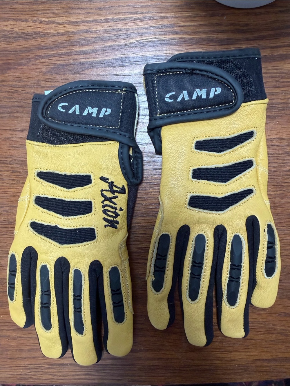 CAMP Axion Leather Belay Gloves NWOT